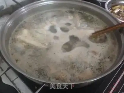 Make Five fingers of peach chicken soup step 2
