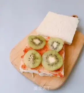 Make Peach and jam sandwich step 3