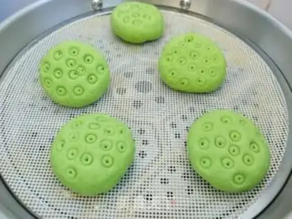 Make Lotus bean bag step 6