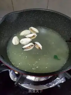 Make A fan of spinach step 13