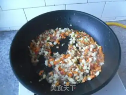 Make Ham and egg fried rice step 5