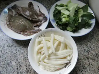 Make Crabs are cooking pasta step 0