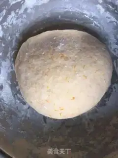 Make Pumpkin buns step 4