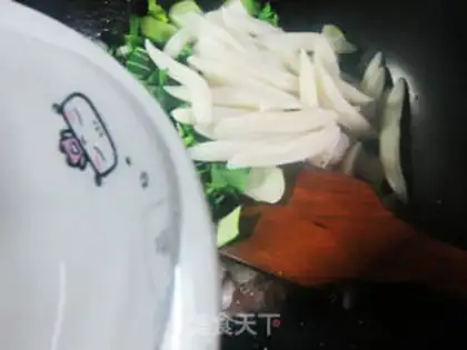 Make Crabs are cooking pasta step 4