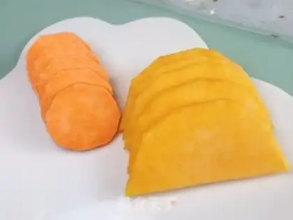 Make Pumpkin mashed potatoes step 1