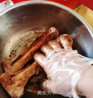 Make Roasted lamb calf step 1
