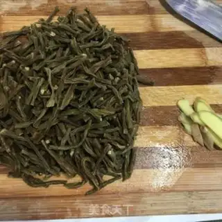 Make Soy dry red meat step 0