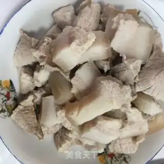 Make Soy dry red meat step 1