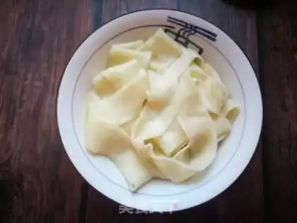 Make Oiled noodles step 9