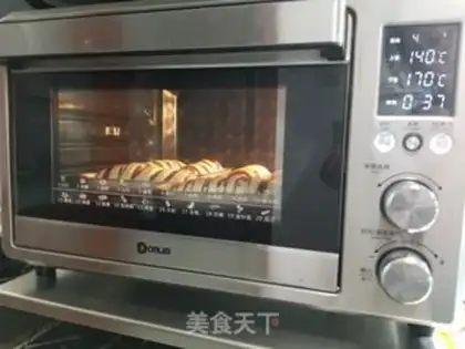 Make Spam rolls step 18