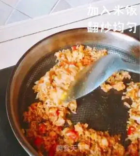 Make Curry shrimp fried rice step 6