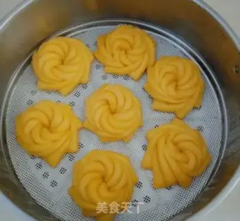 Make Pumpkin step 16