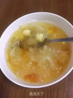 Make Peach glue silver ear soup step 5