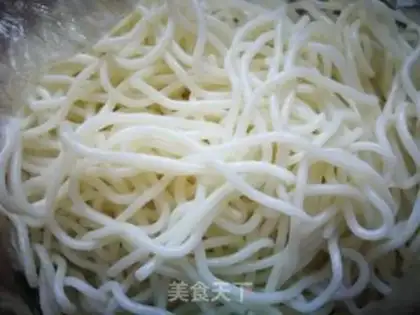 Make Spicy rice powder step 2