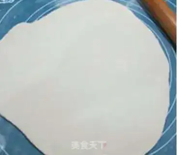 Make Cricket egg box step 10