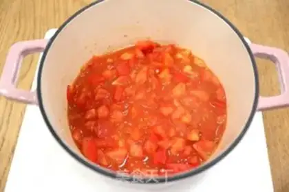Make Tomato oxen noodles step 4