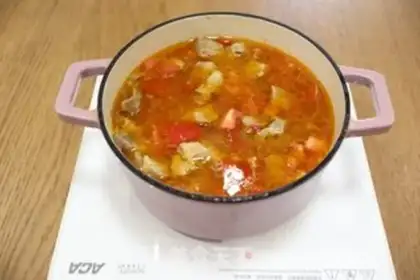 Make Tomato oxen noodles step 6