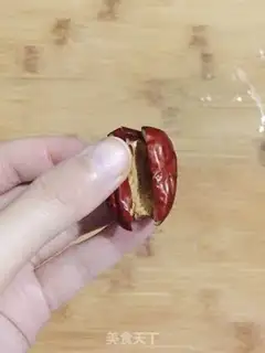 Make Trees and walnuts step 0