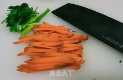 Make cucumber with a golden pin mushroom step 4