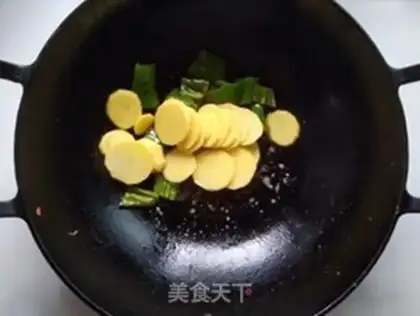 Make Pepper potato burn wood step 5