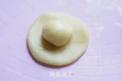 Make Gold and sand souffle step 4