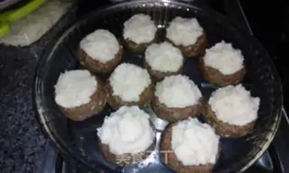 Make The roast beefballs step 8