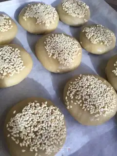 Make Green bean sesame cake step 9