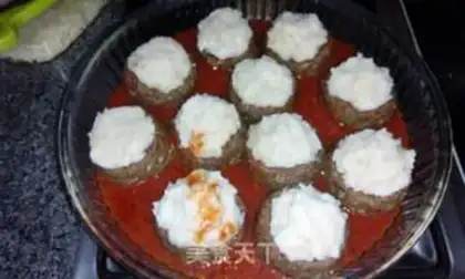 Make The roast beefballs step 9