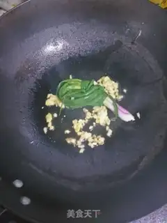 Make Smoky wings and eggs step 5