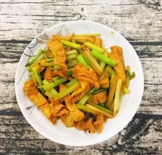 Make Tofu fried celery step 7