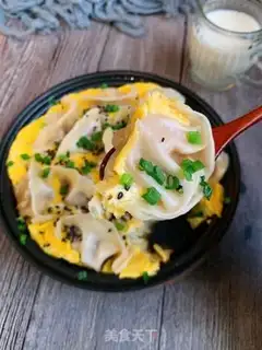 Make Hold on to the omelet step 6