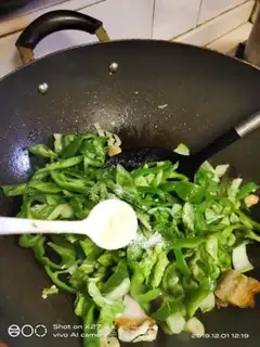 Make Pyramid step 5
