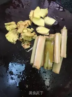 Make Soup mackerel step 1