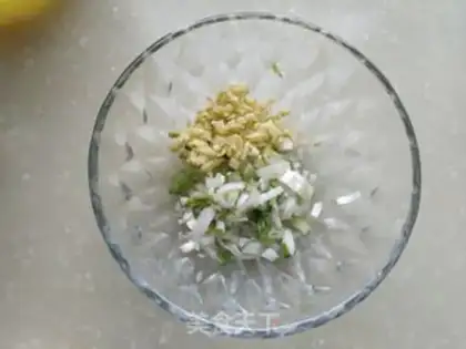 Make The fragrance box step 4