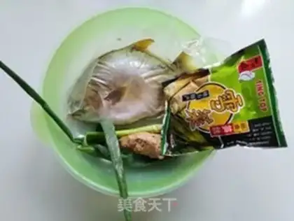 Make Snowcrackers step 0