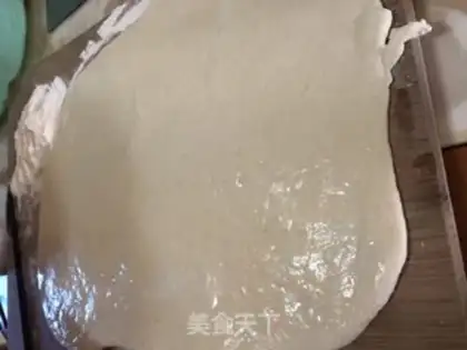 Make Black sesame roll step 3