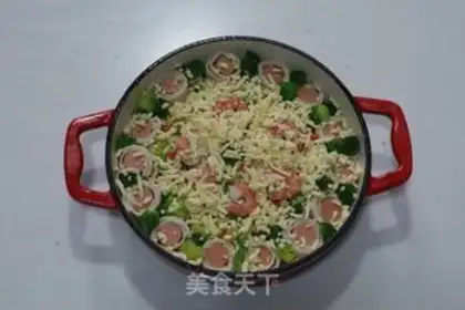 Make Shrimp potato mashed pizza step 18