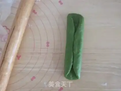 Make Tea Day rolls step 6