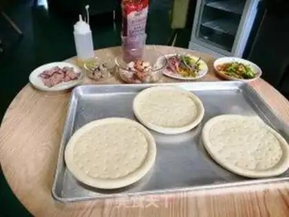 Make Vegetable pizza step 0
