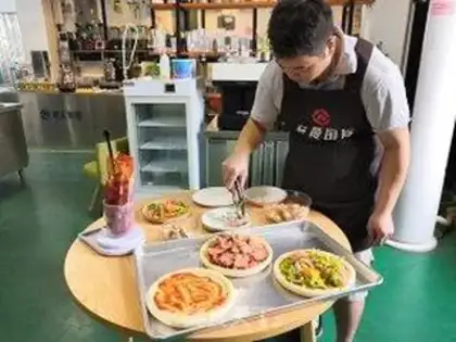 Make Vegetable pizza step 2