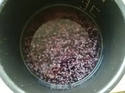 Make Black rice waffles step 0