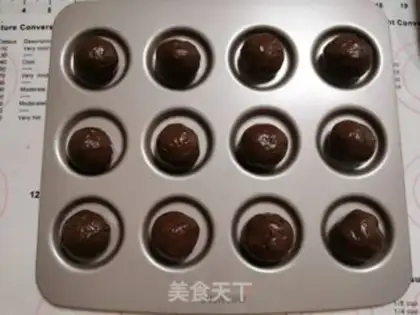 Make Chocolate potatoes step 3