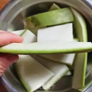 Make Pickled radish step 0