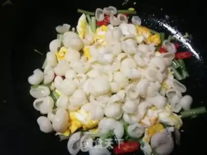 Make Celery eggs fried cat ears step 11
