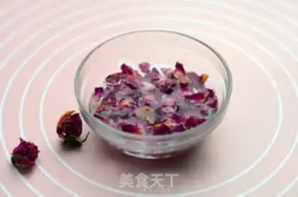 Make Rose cookies step 0