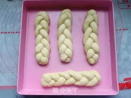 Make Lavender bread step 10