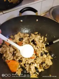 Make Chicken chest fried mushrooms step 4