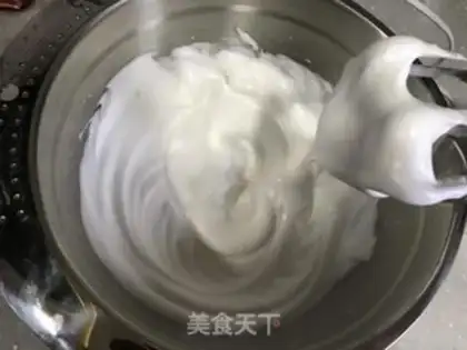Make Yogurt cheese with tea cake rolls step 7