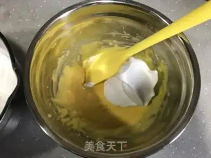Make Yogurt cheese with tea cake rolls step 8