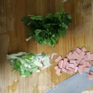 Make Hot cabbage for corn noodles step 1